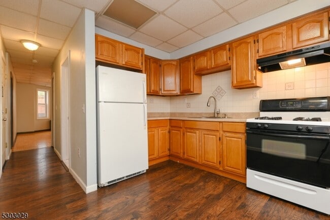 Building Photo - 510 Washington Ave