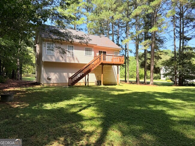 Building Photo - 11 Woodvine Ct