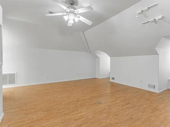 Building Photo - 3609 Hampton Ct