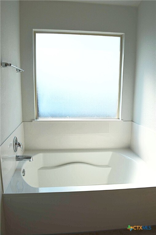 Building Photo - 2606 Cortona St