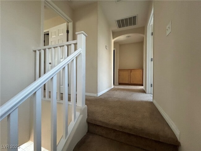 Building Photo - 5553 Chapin Mesa Ave