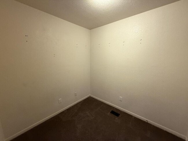 Building Photo - 2811 Cantabrian Dr