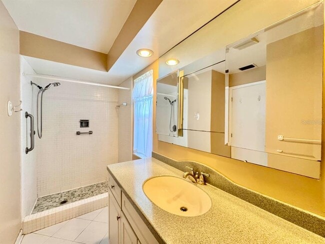 Building Photo - 2060 Attache Ct