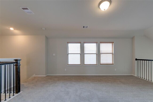 Building Photo - 12355 Summerbrook Dr