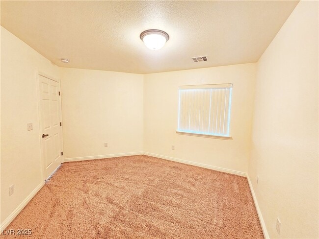 Building Photo - 1221 Bourbon St