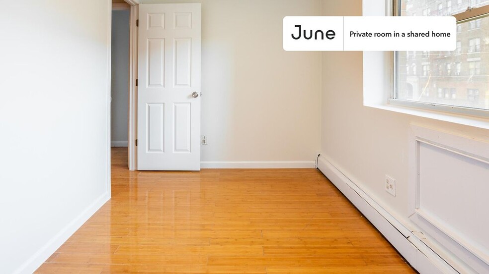 Building Photo - Room in Shared 4 bed/2 bath home