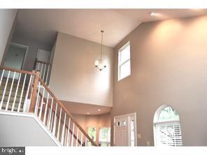 Building Photo - 339 Fieldstone Dr