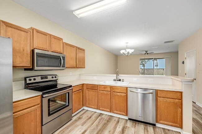 Building Photo - Cozy 2 Bed, 2.5 Bath Indialantic Rental - ...
