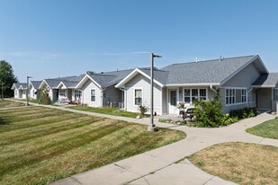 Building Photo - Lyn Crossing