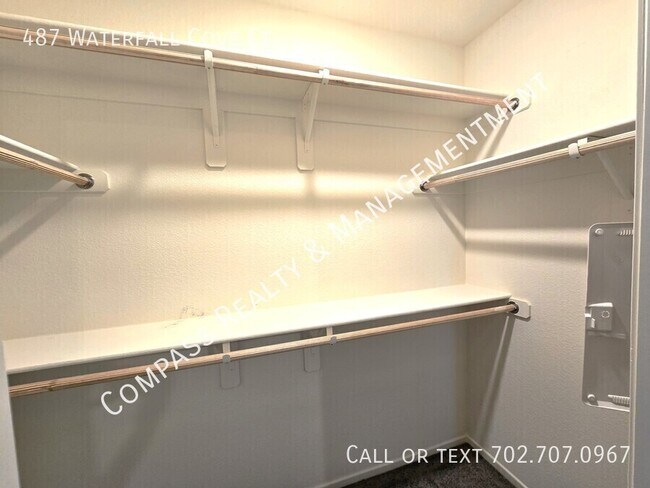 Building Photo - 487 Waterfall Cv Ct