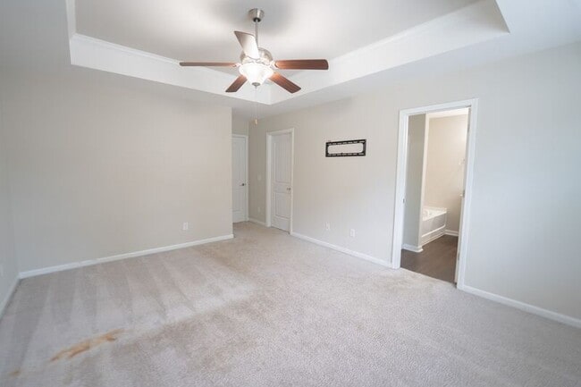 Building Photo - 92 Reese Way