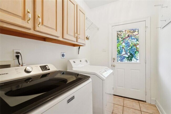 Building Photo - 1306 Woodmere Dr