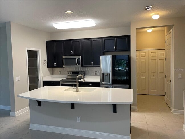 Building Photo - 3470 Sagebrush St