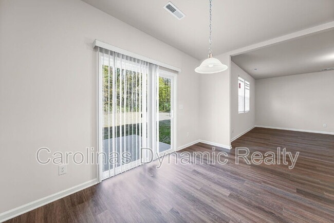 Building Photo - 3200 Polk and White Rd