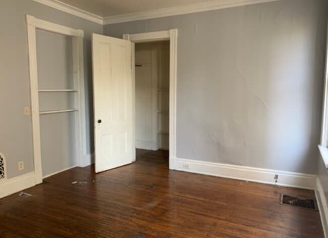 Building Photo - 101 Thorndale Terrace