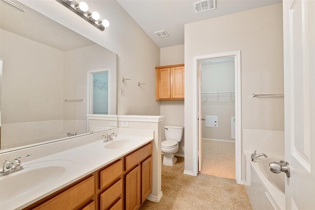 Building Photo - 14815 Avery Ranch Blvd