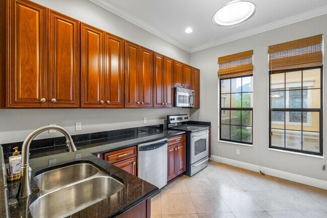 Building Photo - 2228 Soho Bay Ct
