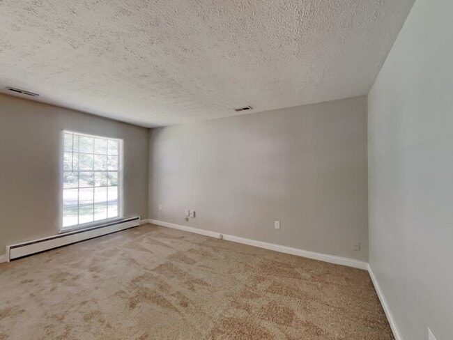 Building Photo - MOVE IN SPECIAL! 3 bed 1 bath in Greenwood!