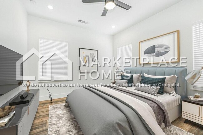 Building Photo - 1208 Edgar St