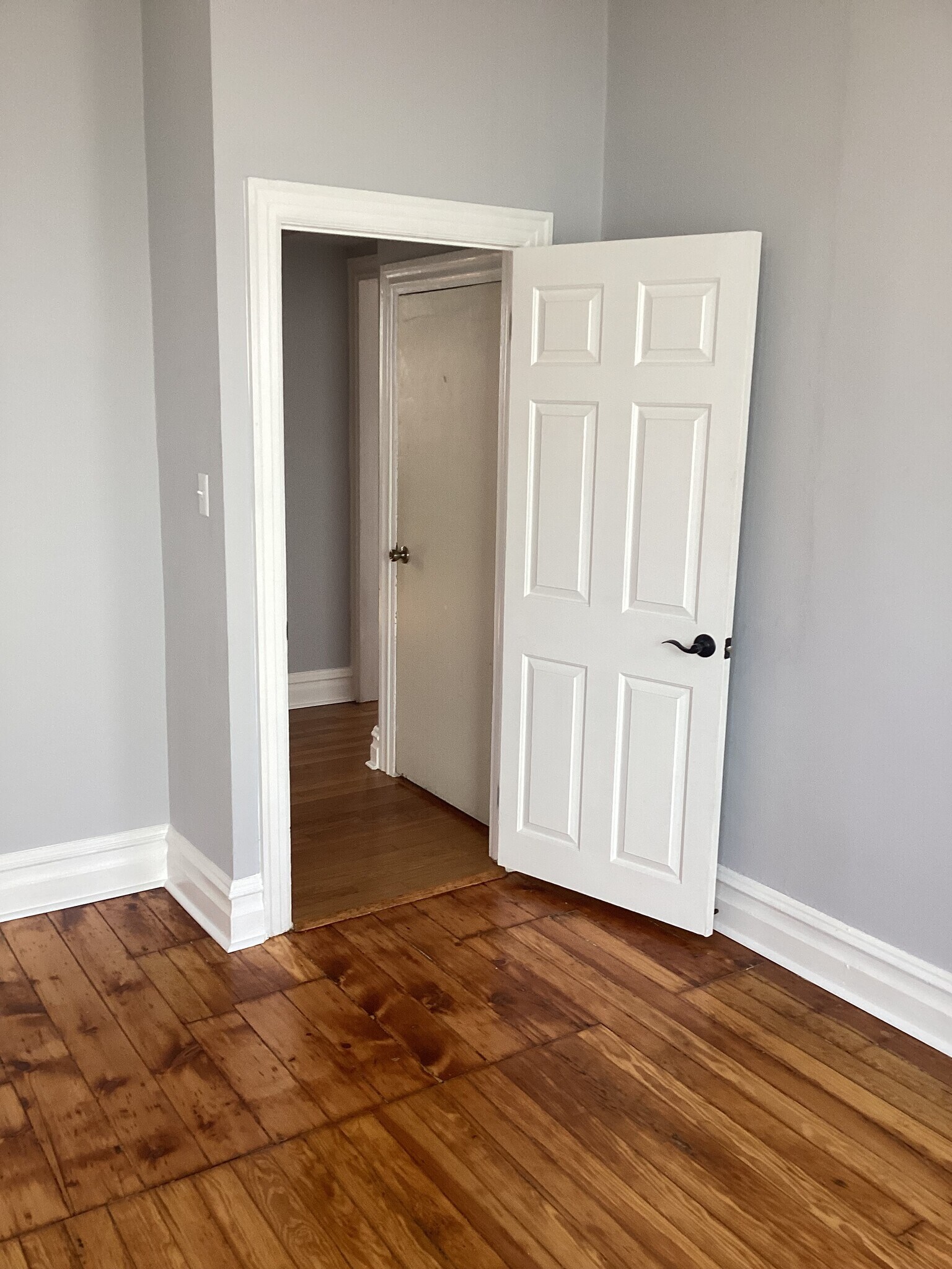 Building Photo - 244 W Main St