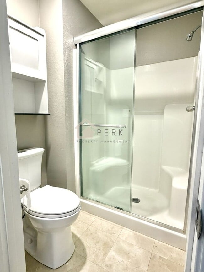 Building Photo - Beautifully Updated 3-Bedroom Home with A/C, Fenced Yard & Modern Finishes