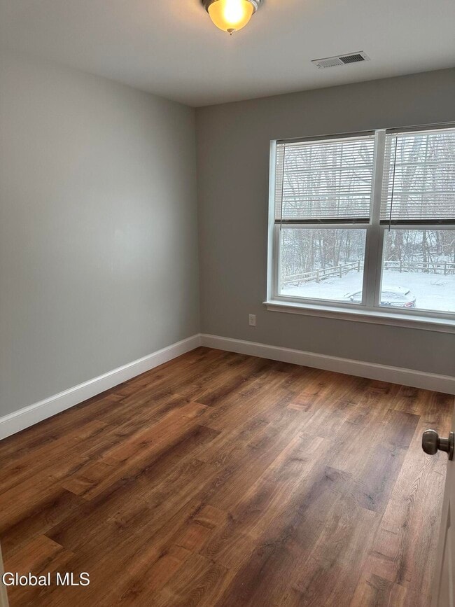 Building Photo - 2011 Rdg Mnr Ct