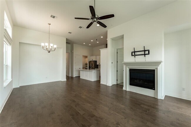 Building Photo - 152 Limestone Dr