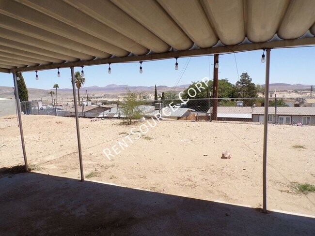 Building Photo - 561 Frances Dr