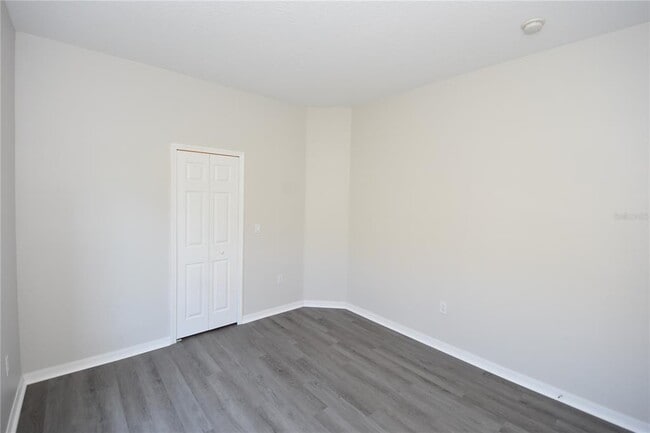 Building Photo - 4 Lynn Pl