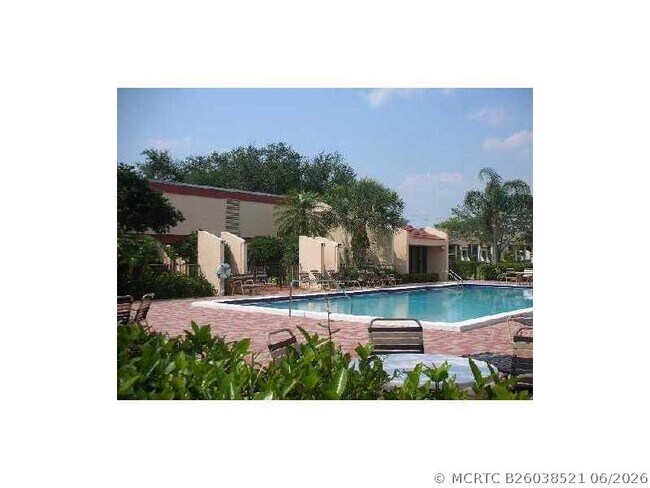 Building Photo - 6729 Coral Lake Dr