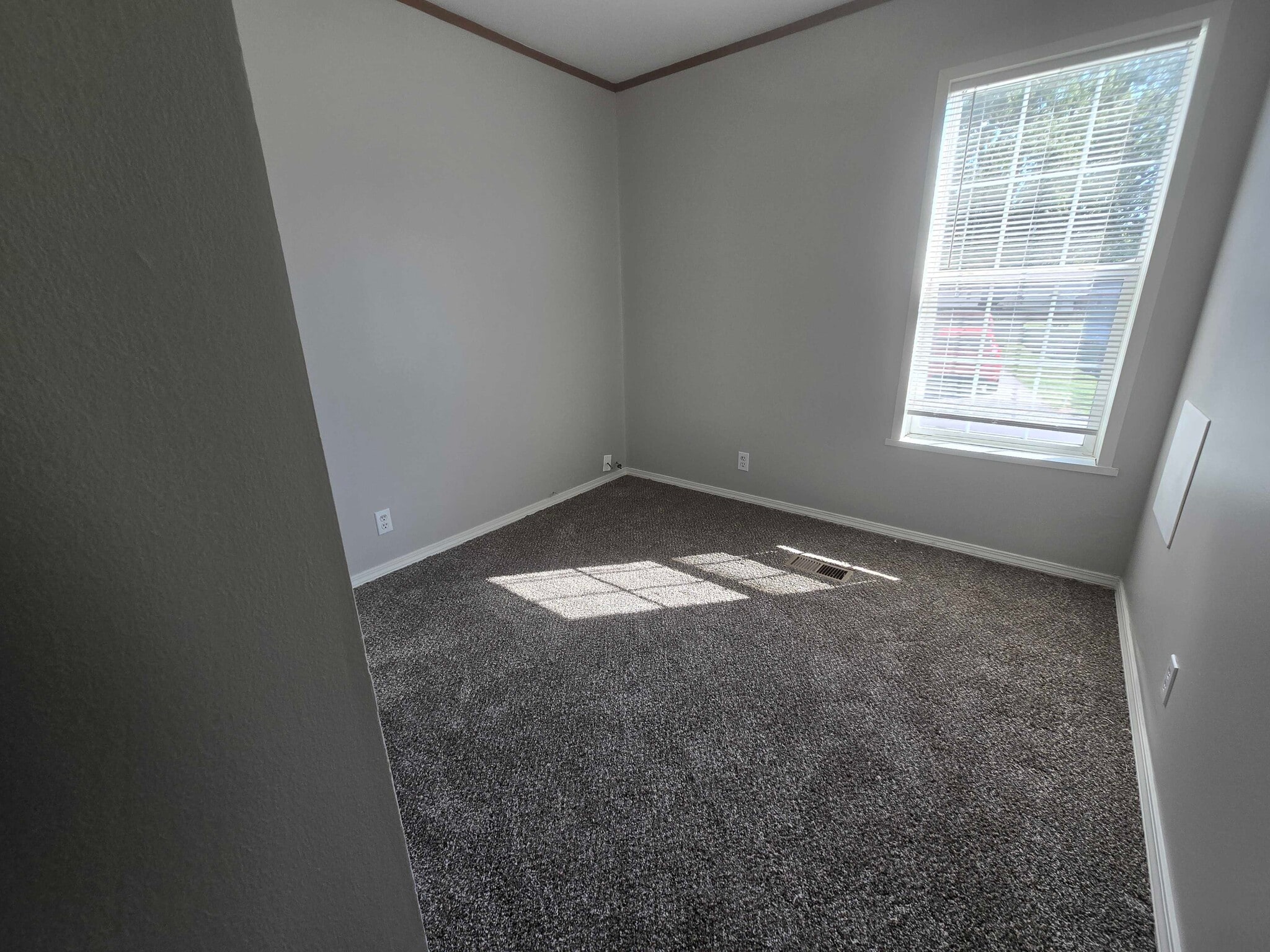 Building Photo - 3510 N 9th St