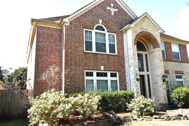 Building Photo - 17523 Driftwood Prairie Ln