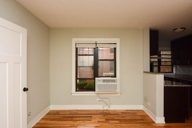 Building Photo - 2907 N Mildred Ave