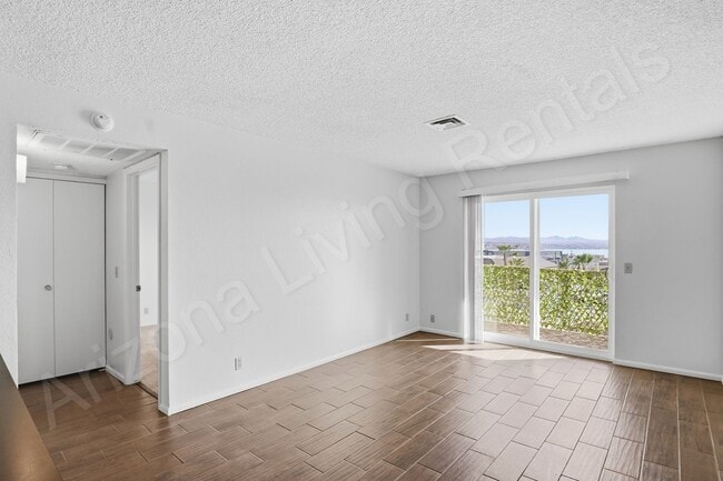 Building Photo - LAKE VIEW CONDO WITH GARAGE