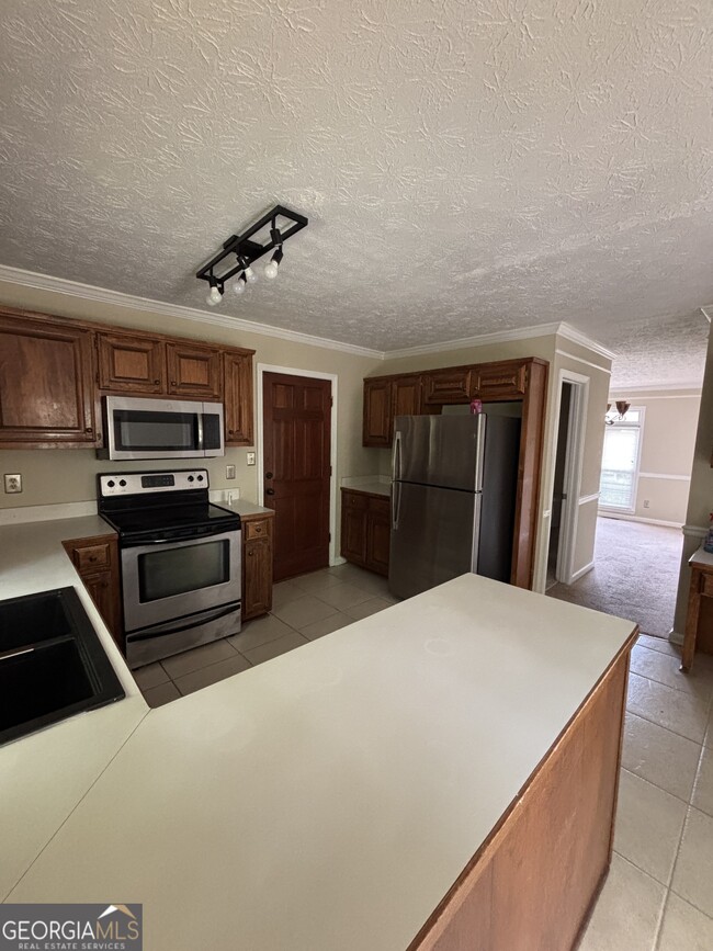 Building Photo - 3330 Ridgerock Way