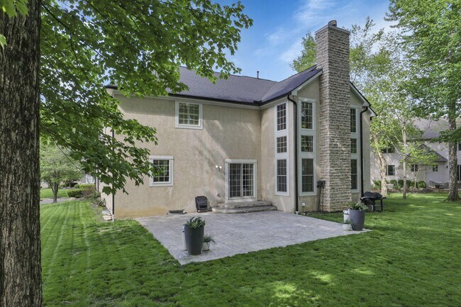 Building Photo - 7097 Pleasant Colony Cir