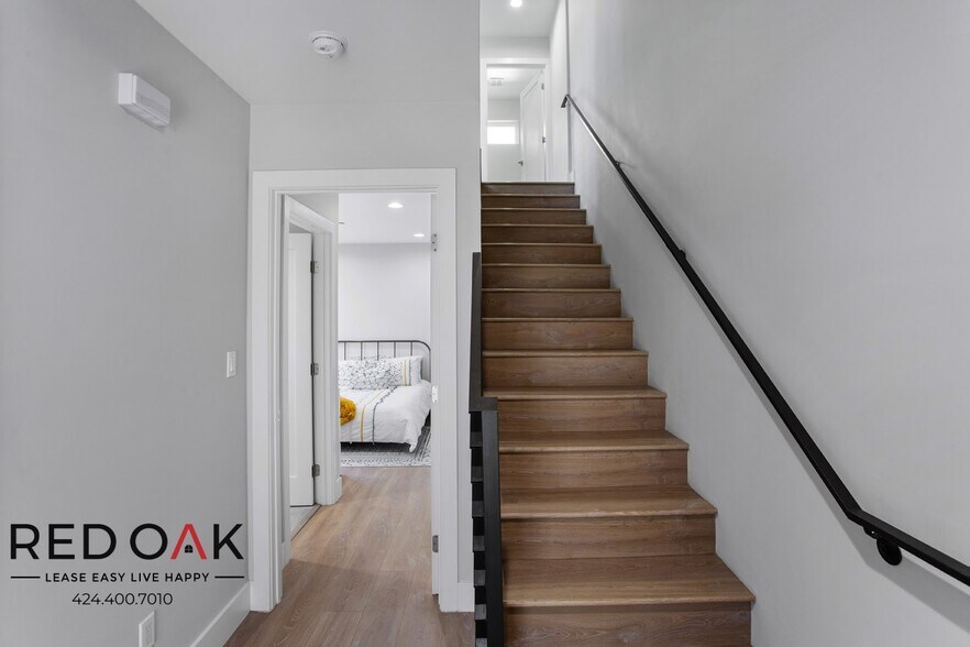 Building Photo - 4444 S Slauson Ave