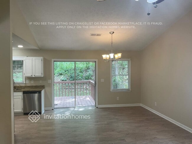 Building Photo - 5615 Princeton Oaks Dr