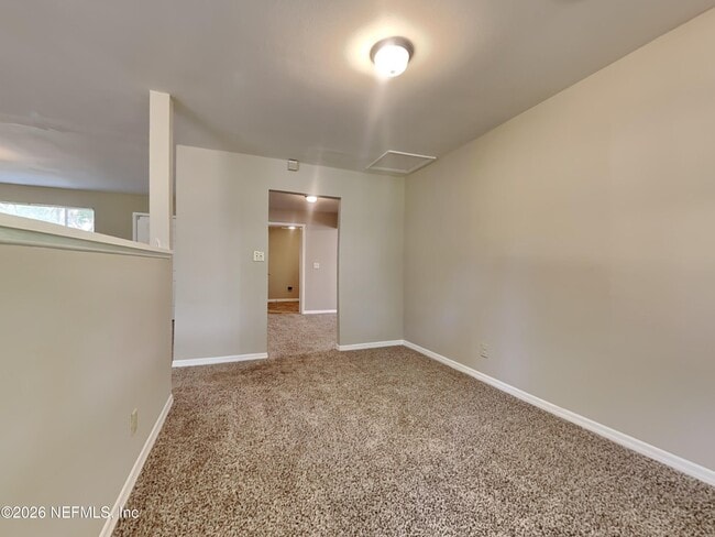 Building Photo - 2005 Figaro Ln