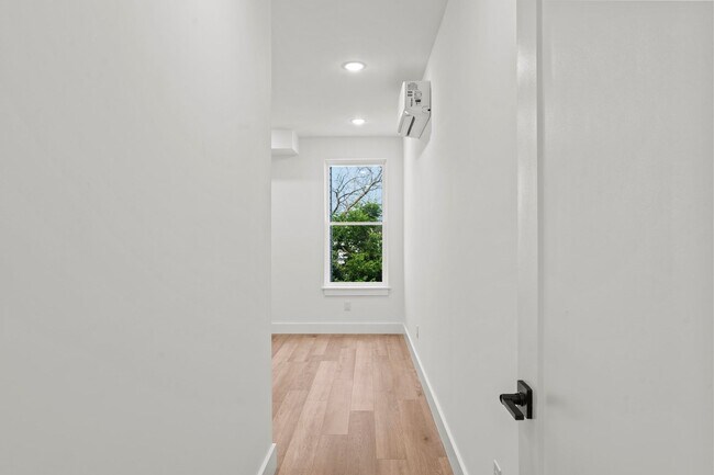 Building Photo - 5019 Pentridge St