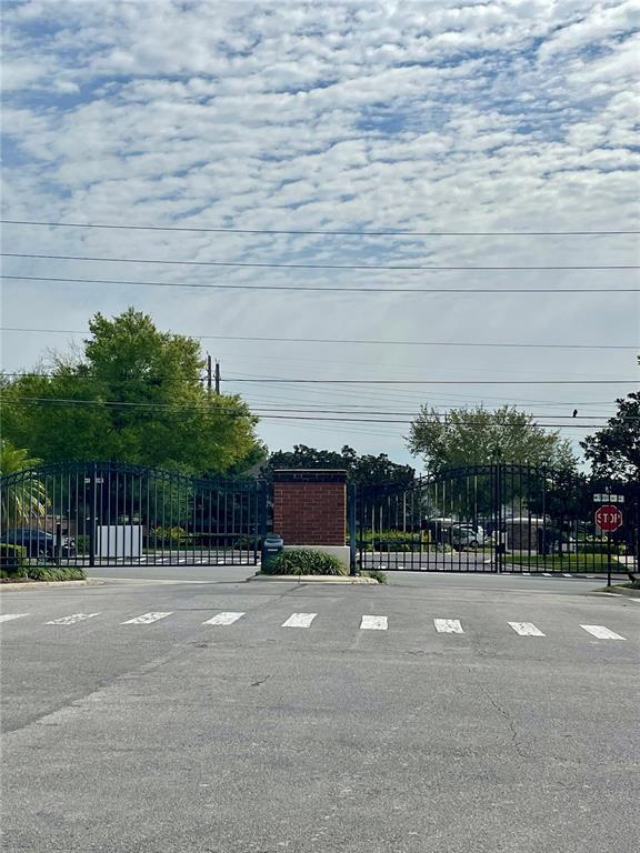 Building Photo - 1251 Long Oak Way