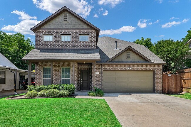 Primary Photo - * MOVE IN SUMMER 7/14/2027 * 6 Bed 4 Bath ...