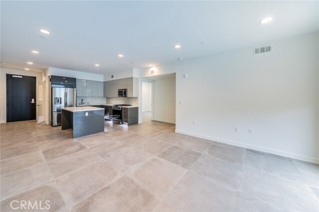 Building Photo - 214 Westmoreland Ave