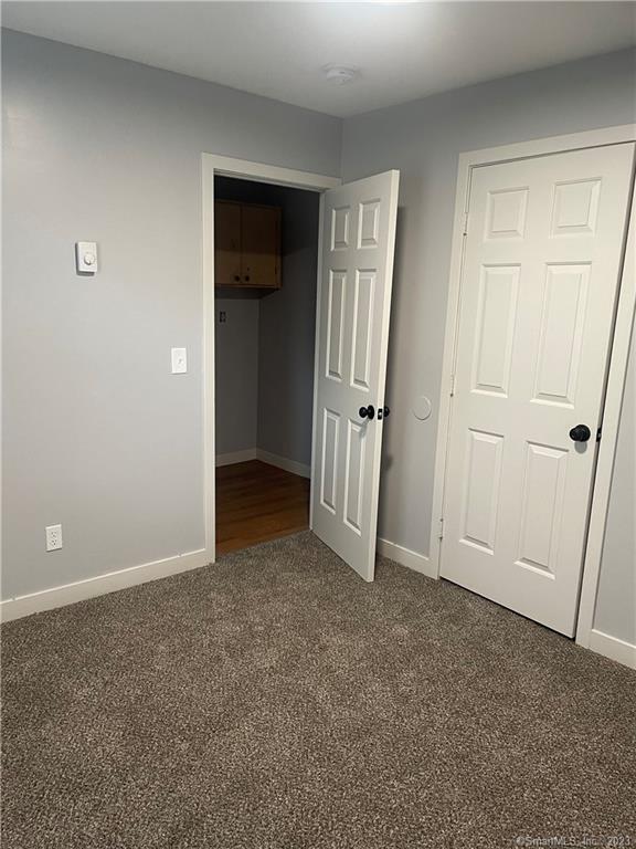 Building Photo - 83 Midway Oval