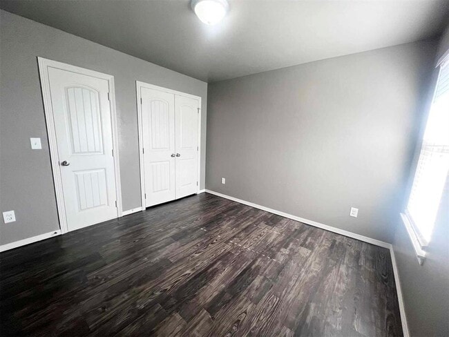 Building Photo - 2165 Buena Vida Ln