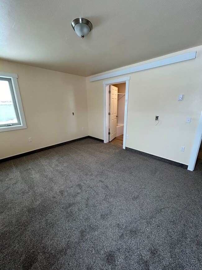 Building Photo - 1242 Grizzly Trail