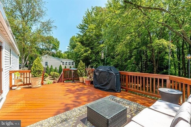 Building Photo - 2601 Seskey Glen Ct