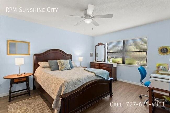 Building Photo - 2400 Winding Creek Blvd