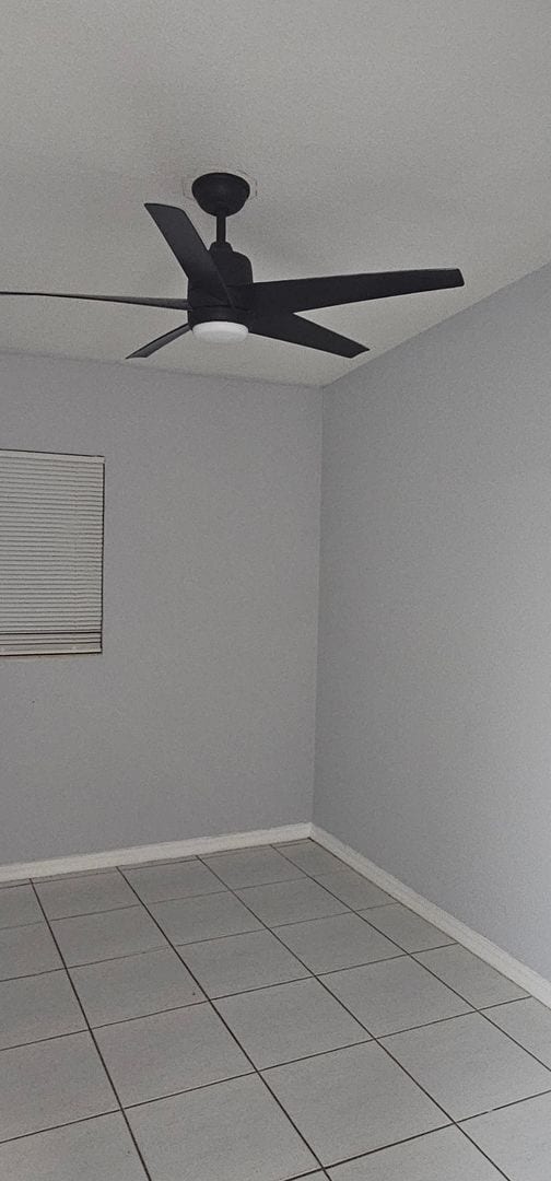 Building Photo - REMODELED 3 BEDROOM / 1 BATH / CARPORT (WINTER PARK!)