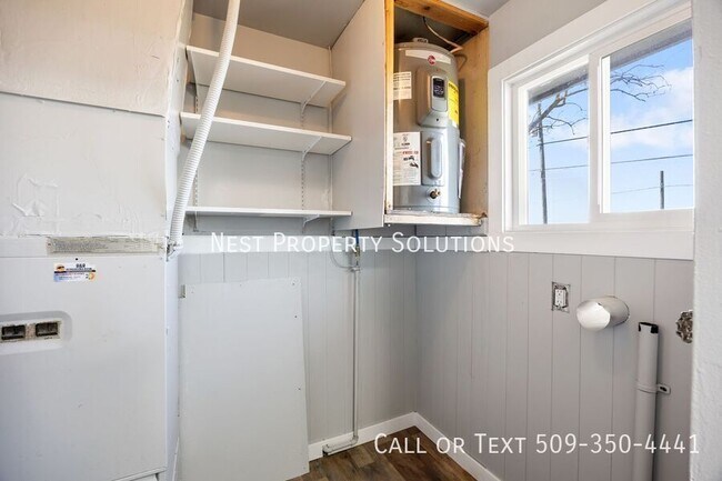 Building Photo - 1314/1316 Pershing Rd-1316